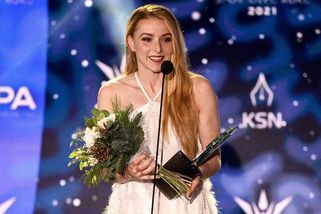 Šílené bolesti kvůli vyhřezlým plotýnkám. Nejkrásnější česká biatlonistka je po vážné operaci zad! - Super.cz